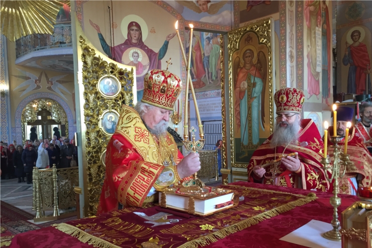 Храм князя Владимира в Сочи внутри