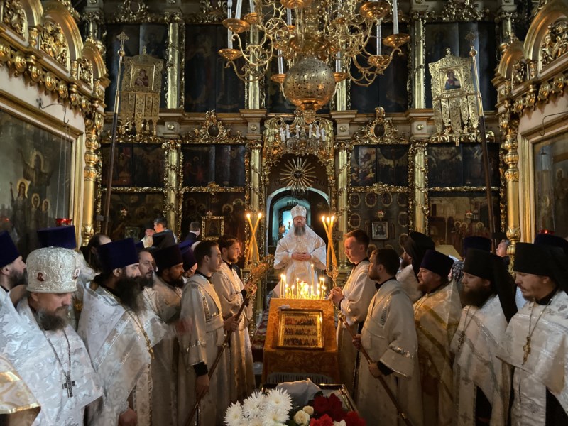 Свято Введенский собор Чебоксары